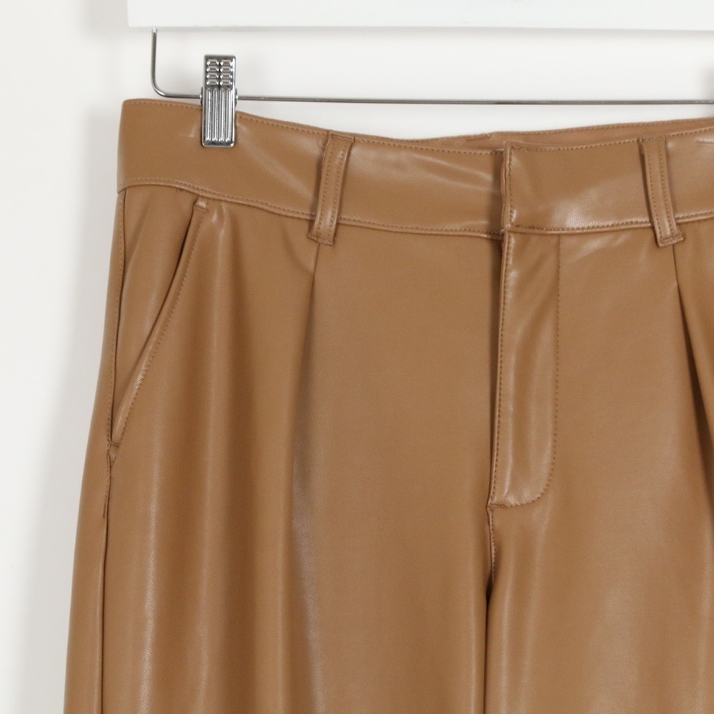 Abercrombie & Fitch 90’s Straight High Rise Faux Leather Pants - Picture 3 of 7